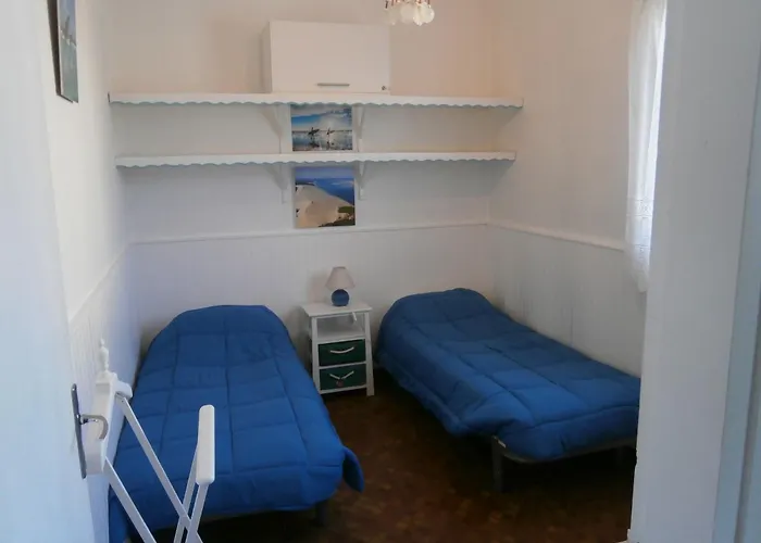 Semesterbostad Mamalo
